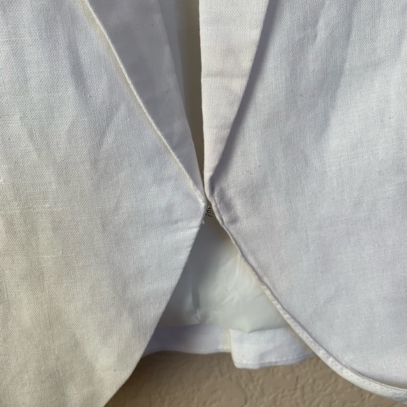 Bajee Collection Linen-Like White Blazer - Picture 7 of 8